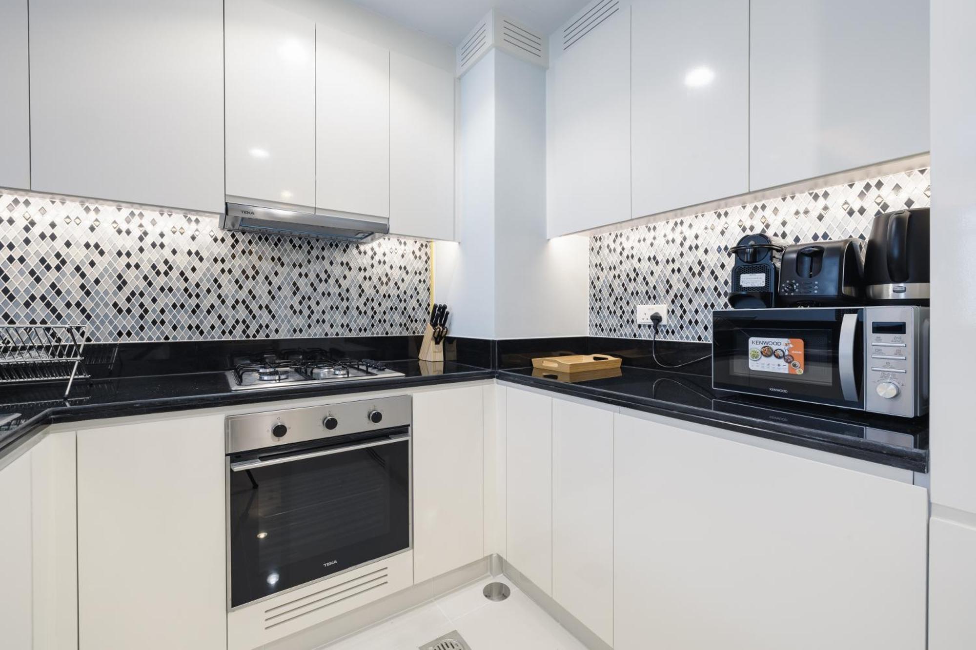 ドバイAliving Luxe 2Br With Burj Khalifa View Infinity Pool Midtown-4704アパートメント エクステリア 写真